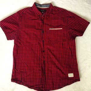 Adam Levine men’s shirt